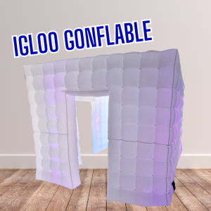 igloo rectangulaire gonflable blanc avec des leds roses sur le côté à l'intérieur de l'igloo.